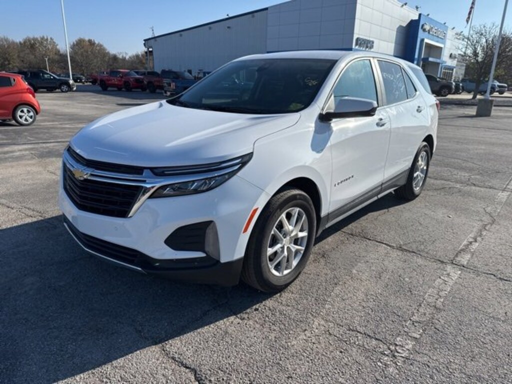 Used 2024 Chevrolet Equinox LT SUV