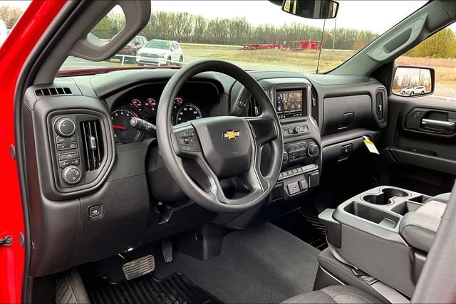 2026 Chevrolet Silverado 1500 Custom - Photo 6