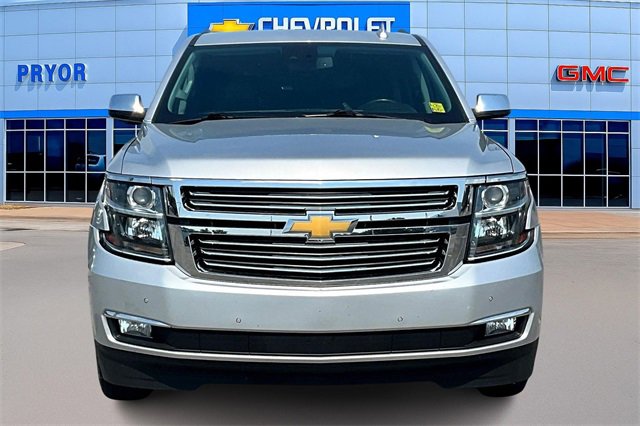 2020 Chevrolet Tahoe Premier photo 2