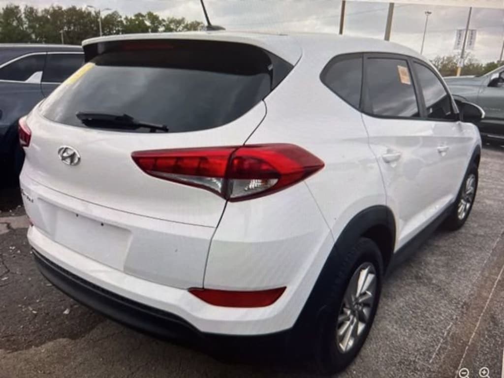 Used 2017 Hyundai Tucson SE SUV