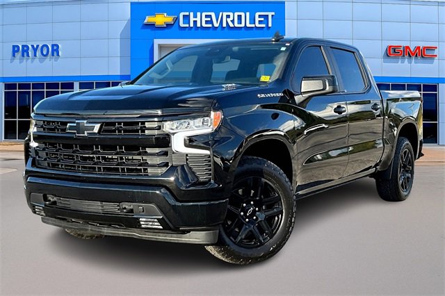 2024 Chevrolet Silverado 1500 RST photo 3