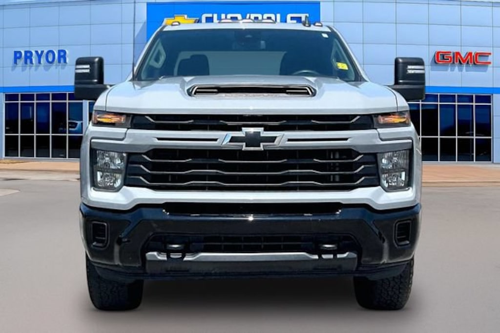 Used 2024 Chevrolet Silverado 2500 HD Custom Truck Crew Cab