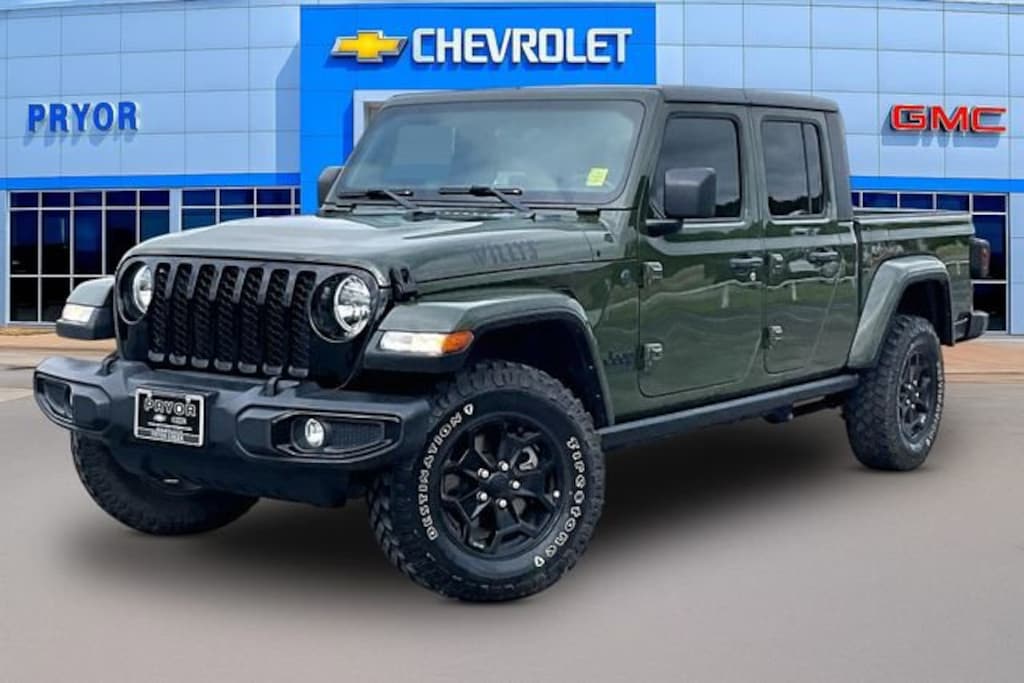 Used 2022 Jeep Gladiator Willys Truck Crew Cab