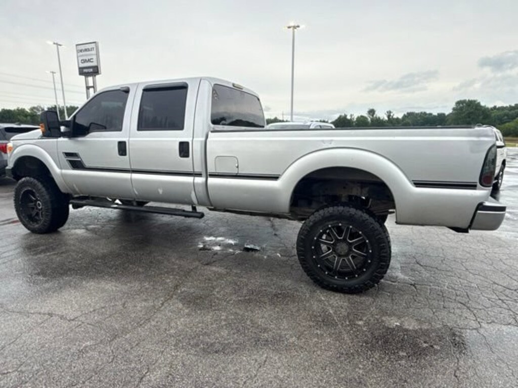 Used 2016 Ford Super Duty F-250 SRW Lariat Truck Crew Cab