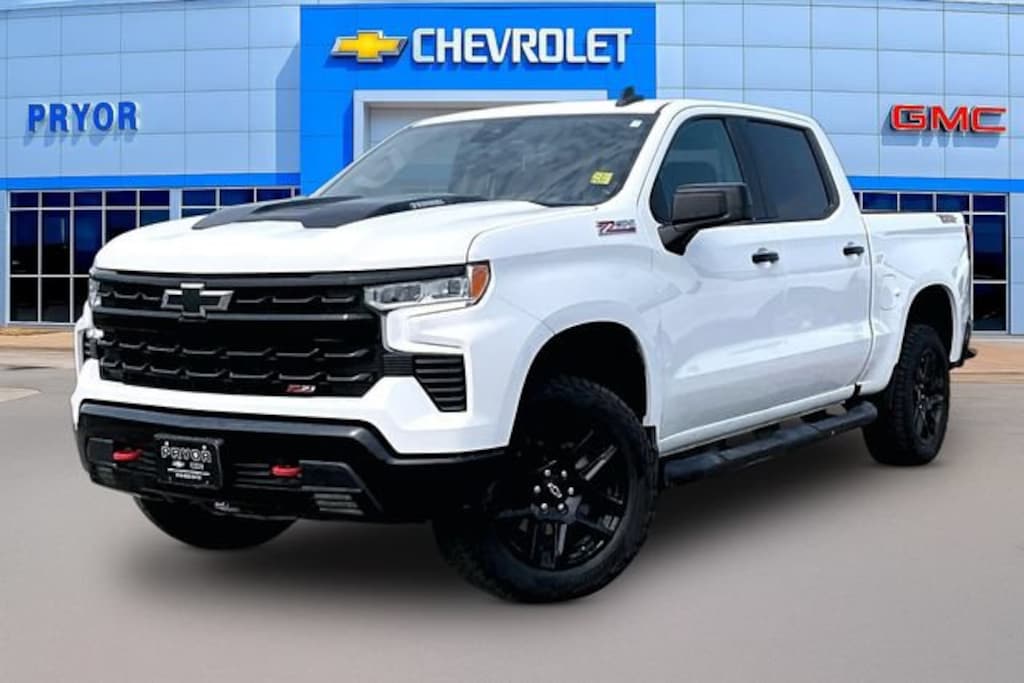 Used 2025 Chevrolet Silverado 1500 LT Trail Boss Truck Crew Cab