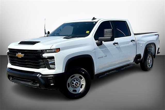 2024 Chevrolet Silverado 2500HD photo 3