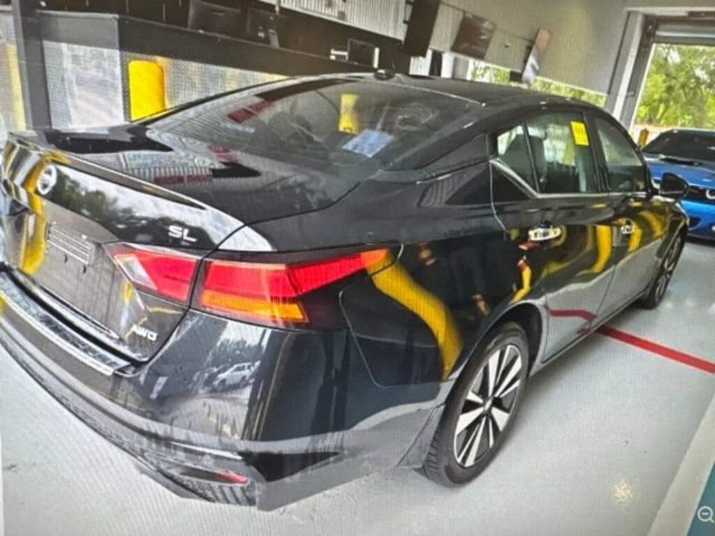 Used 2020 Nissan Altima 2.5 SL Sedan