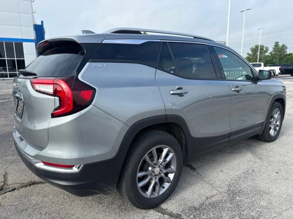 Used 2023 GMC Terrain SLT SUV