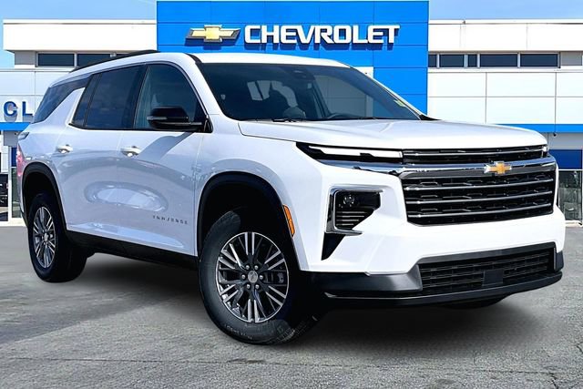 2026 Chevrolet Traverse FWD LT's photo