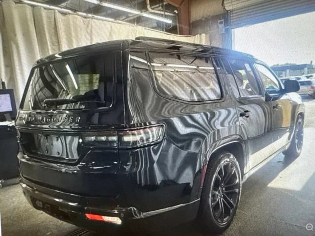 Used 2023 Jeep Grand Wagoneer Series III Obsidian SUV