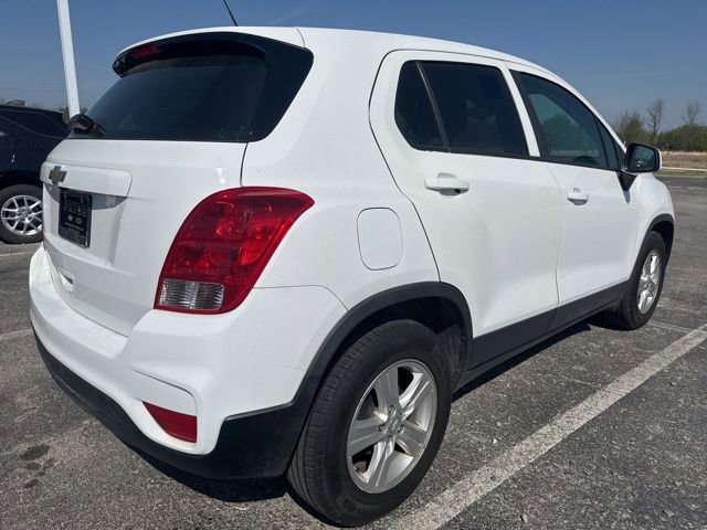 Used 2019 Chevrolet Trax LS with VIN 3GNCJKSB9KL296752 for sale in Pryor, OK