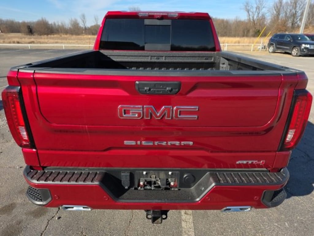 Used 2025 GMC Sierra 1500 AT4 Truck Crew Cab