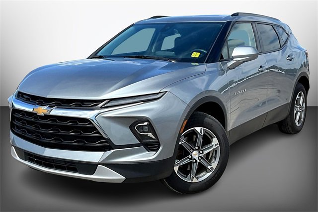 2023 Chevrolet Blazer 2LT photo 3