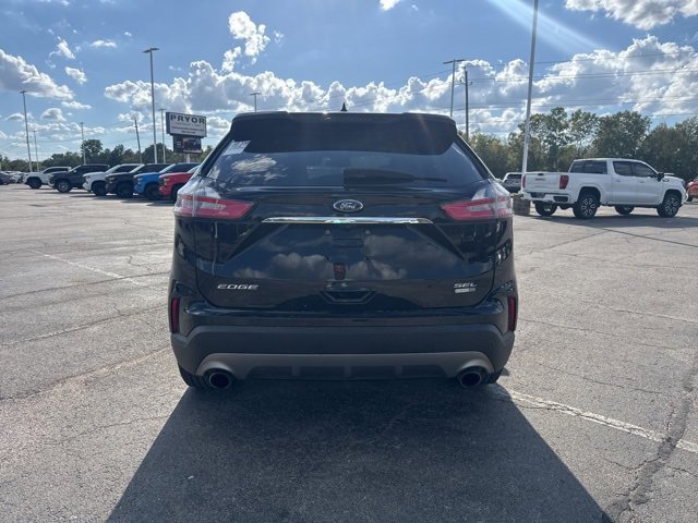 2020 Ford Edge SEL photo 4
