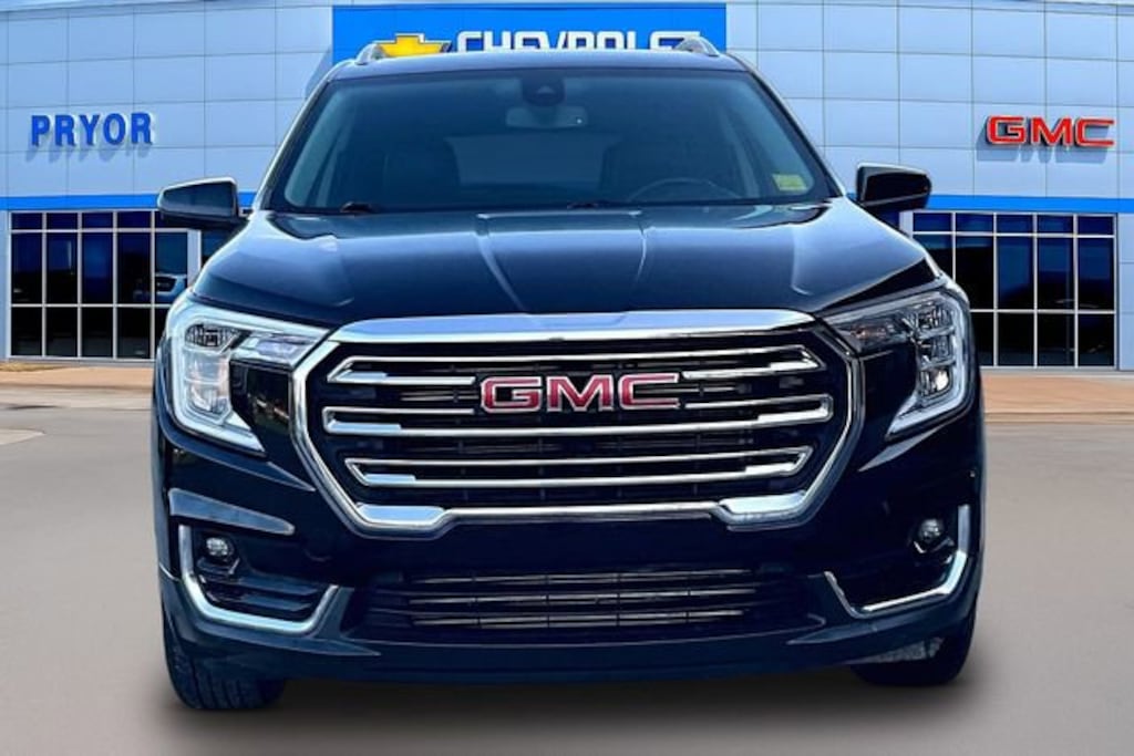 Used 2023 GMC Terrain SLT SUV