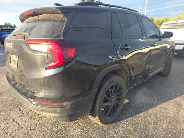 Used 2024 GMC Terrain SLT SUV