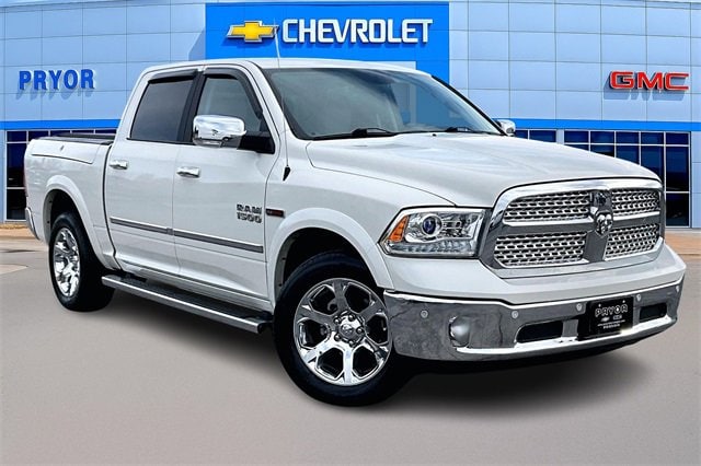 2017 RAM Ram 1500 Pickup Laramie's photo