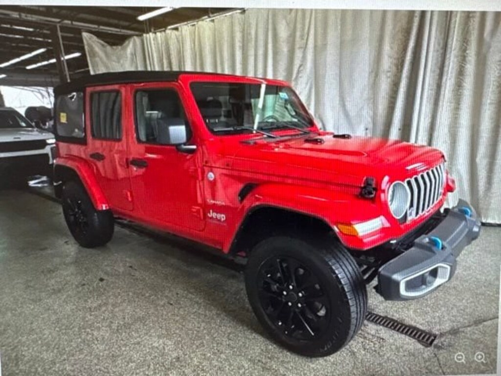 Used 2024 Jeep Wrangler 4xe Sahara SUV