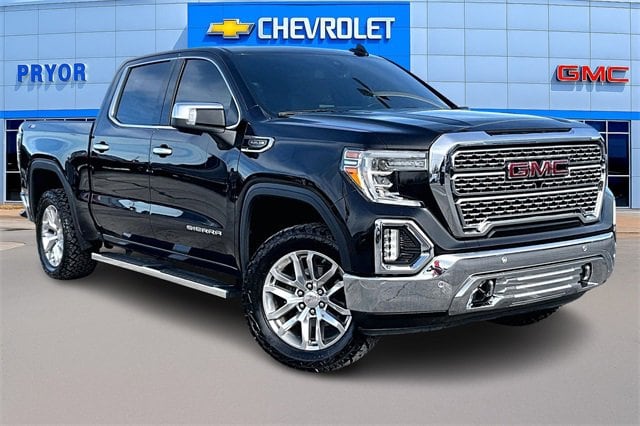 2019 GMC Sierra 1500 SLT's photo