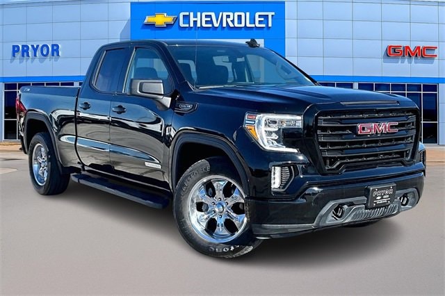 2021 GMC Sierra Elevation's photo