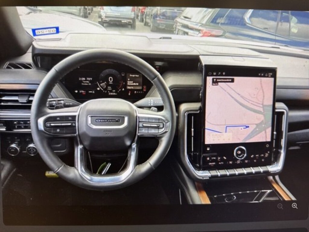 Used 2025 GMC Yukon Denali SUV