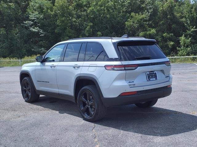 Used 2023 Jeep Grand Cherokee Limited with VIN 1C4RJHBG9P8795168 for sale in Pryor, OK