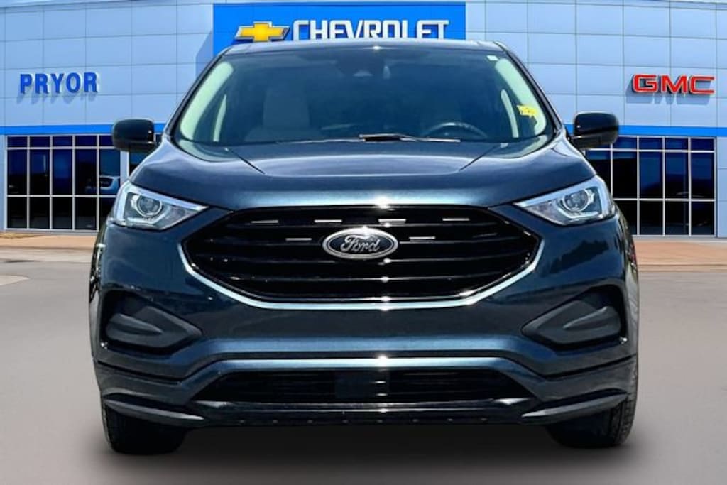 Used 2022 Ford Edge SE SUV