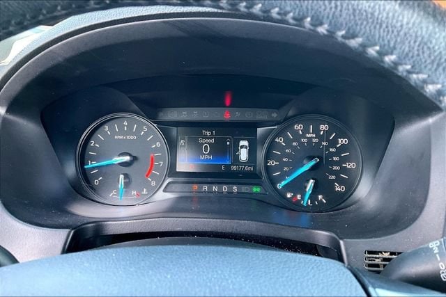 2019 Ford Explorer XLT - Photo 13