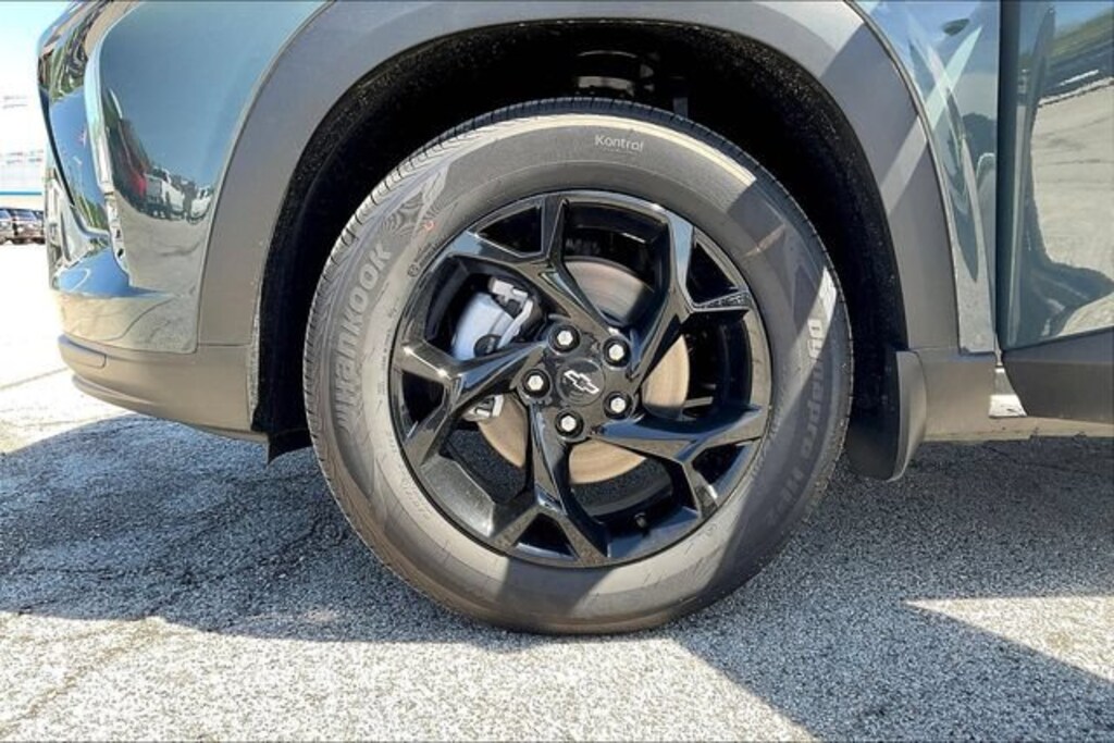 New 2026 Chevrolet Trax LT SUV