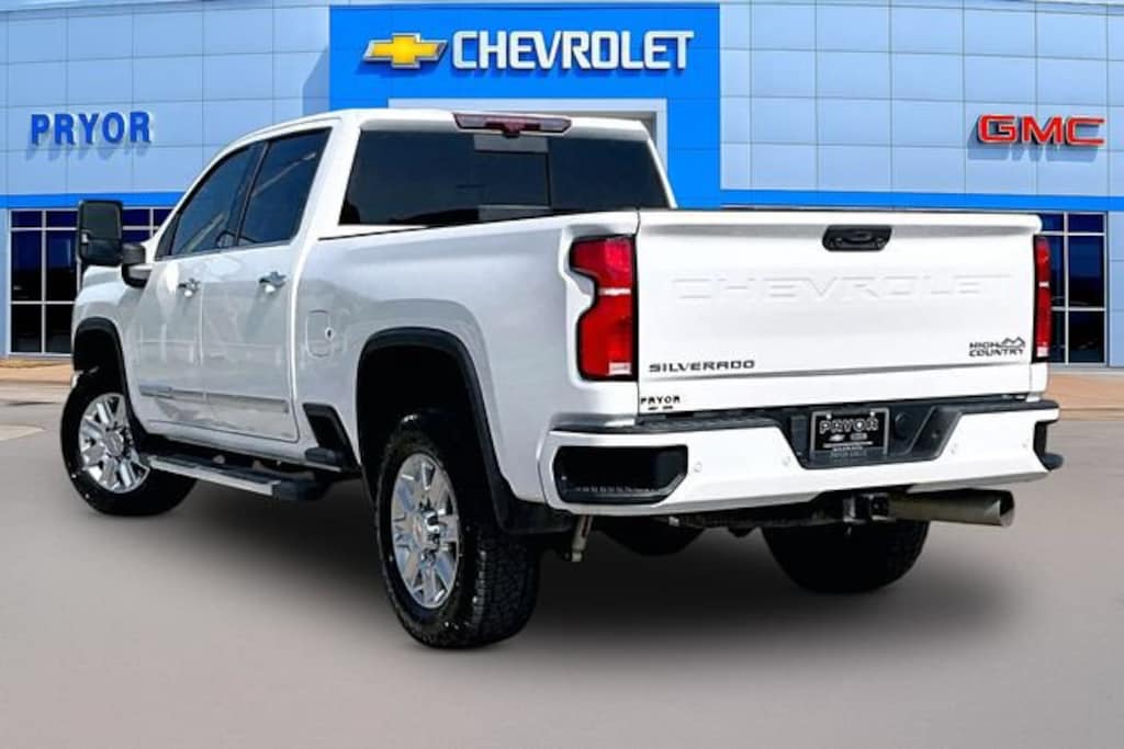 Used 2024 Chevrolet Silverado 2500 HD High Country Truck Crew Cab