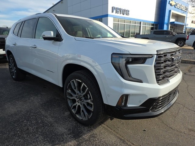 2026 GMC Acadia Denali's photo