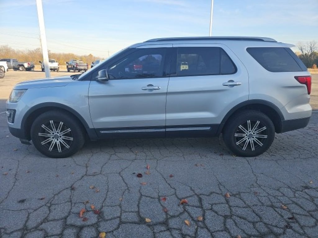 Used 2016 Ford Explorer XLT SUV