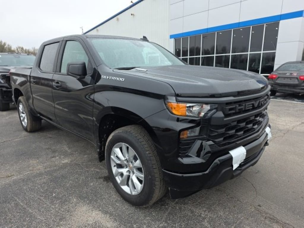 New 2026 Chevrolet Silverado 1500 Custom Truck