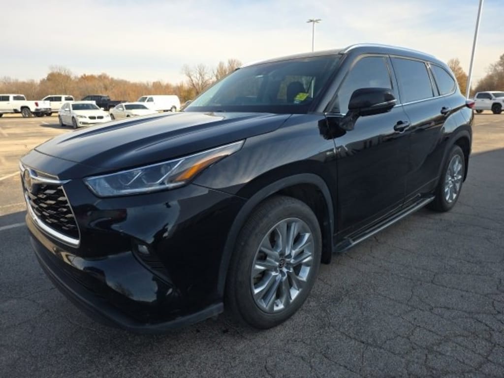 Used 2021 Toyota Highlander Limited SUV