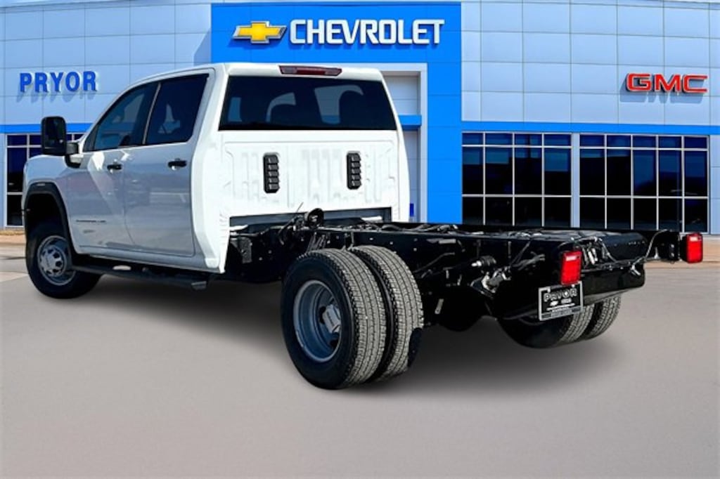 New 2026 GMC Sierra 3500 HD Chassis Cab Pro Truck