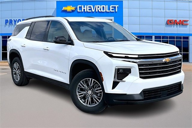 2025 Chevrolet Traverse LT's photo
