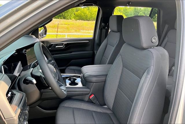 2026 Chevrolet Tahoe LS - Photo 9