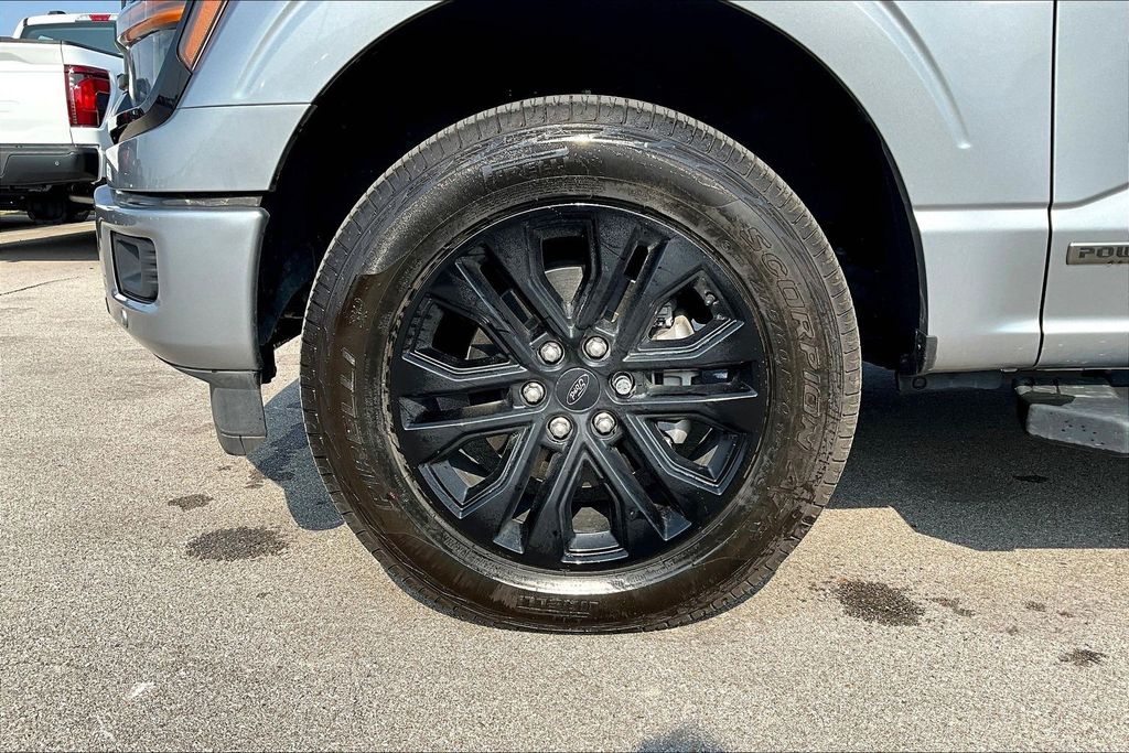 2025 Ford F-150 XLT - Photo 8