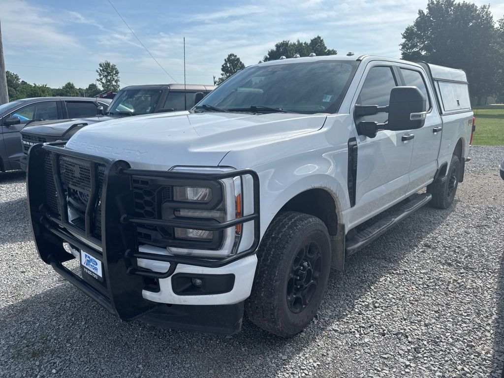 2023 Ford F-250 XL 4x4 Crew Cab 6-3/4' Box's photo