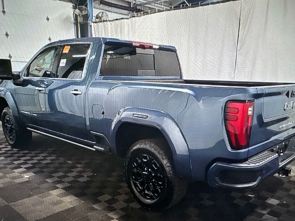 1GT4UXEY0SF280032