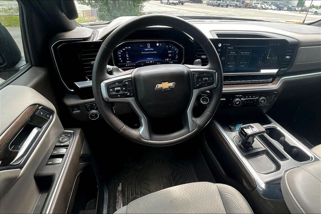 Used 2022 Chevrolet Silverado 1500 LT Truck