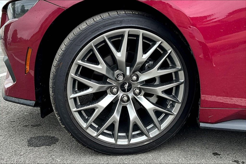 2025 Ford Mustang EcoBoost Premium Fastback - Photo 11