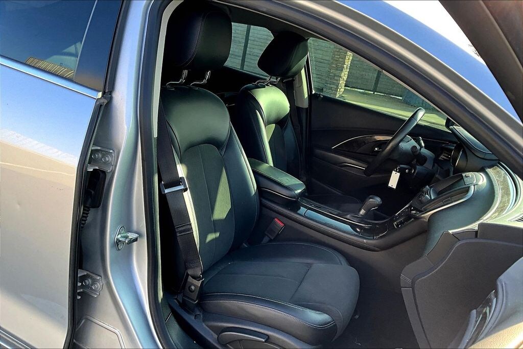 Used 2016 Buick Lacrosse 1SV Sedan