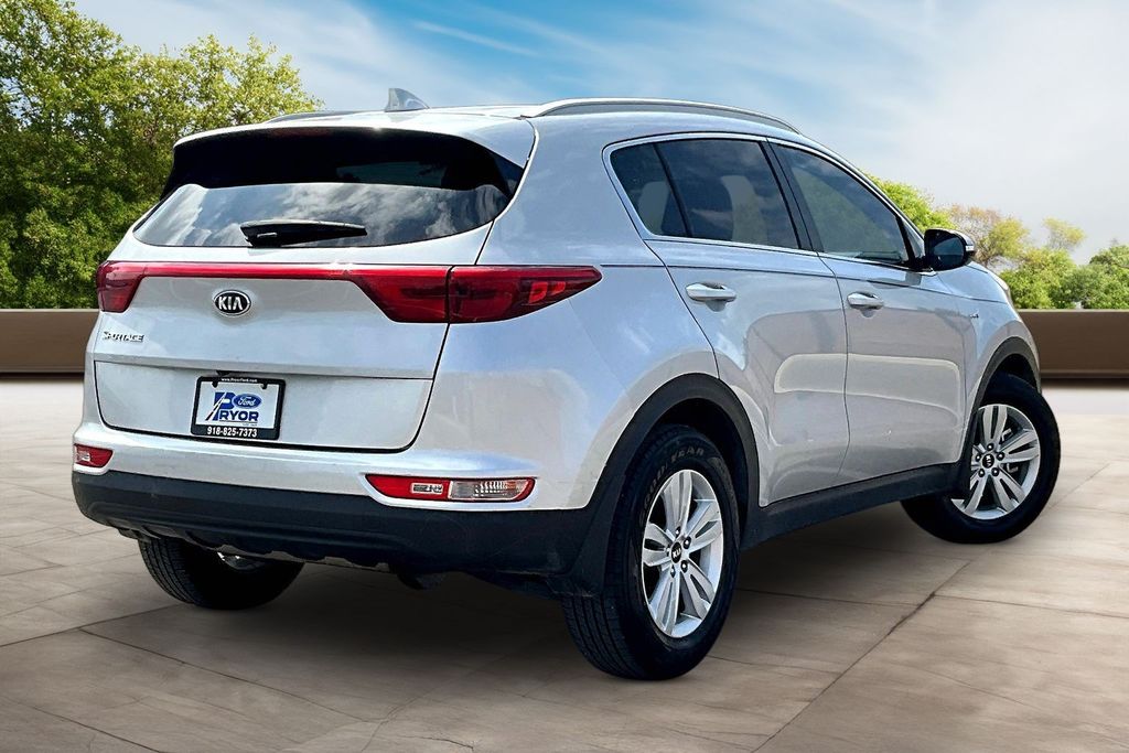 Used 2018 Kia Sportage LX with VIN KNDPMCACXJ7328564 for sale in Pryor, OK