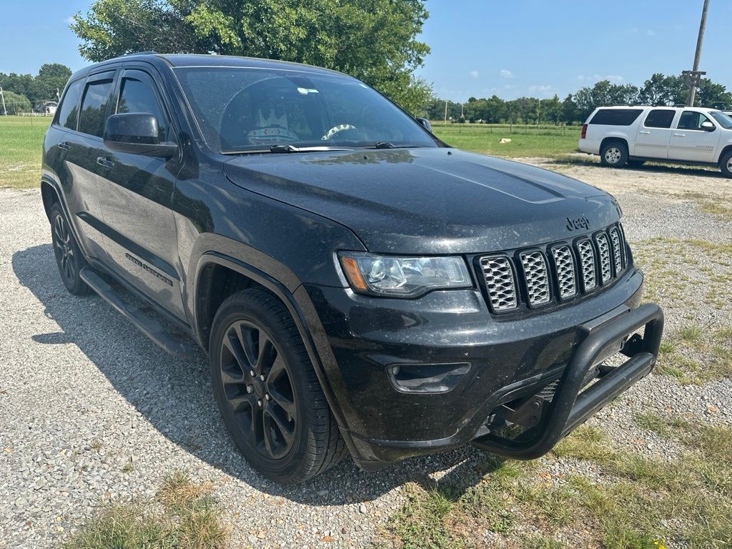 Used 2017 Jeep Grand Cherokee Altitude with VIN 1C4RJFAG6HC786013 for sale in Pryor, OK