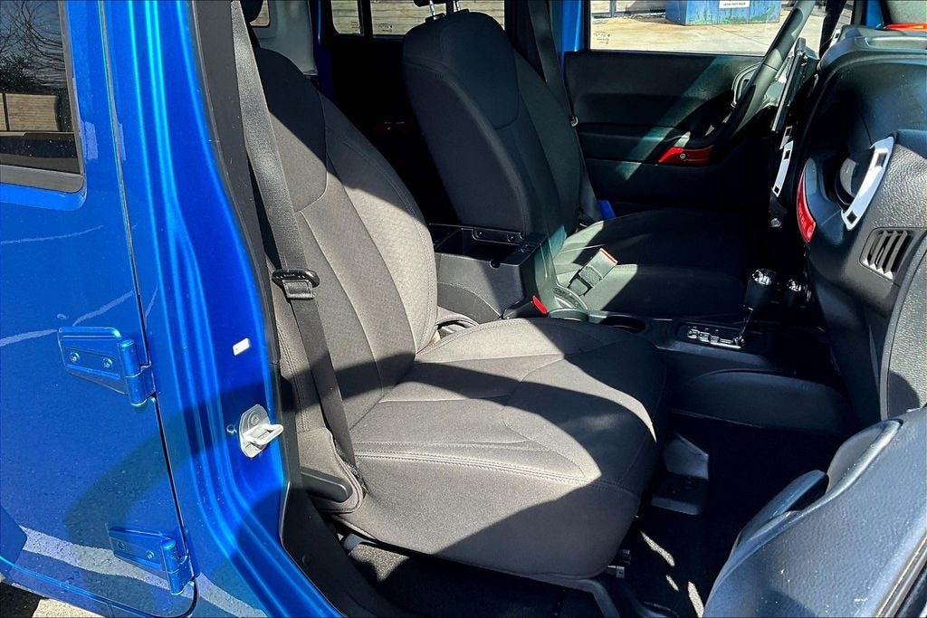 Used 2016 Jeep Wrangler Unlimited Sport SUV