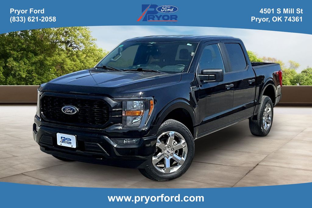 2023 Ford F-150 XL 4x4 SuperCrew 145 in's photo
