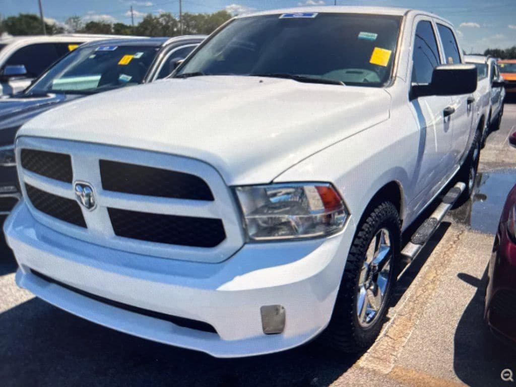 2019 RAM 1500 Classic Express Crew Cab 5'7's photo