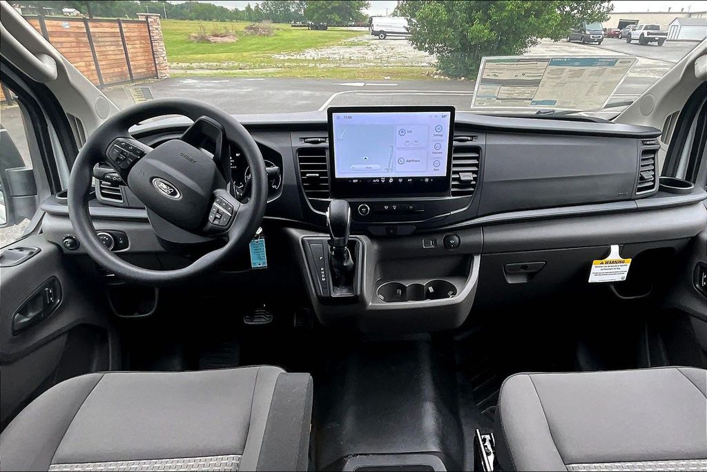 2025 Ford Transit Van Base - Photo 5