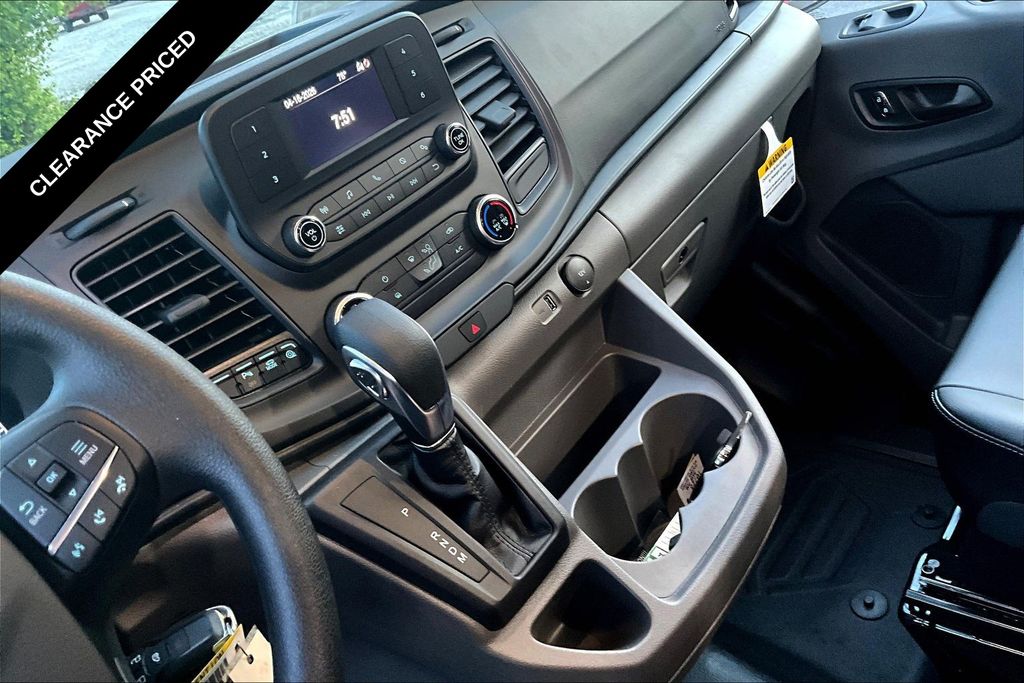 2025 Ford Transit Van Base - Photo 8